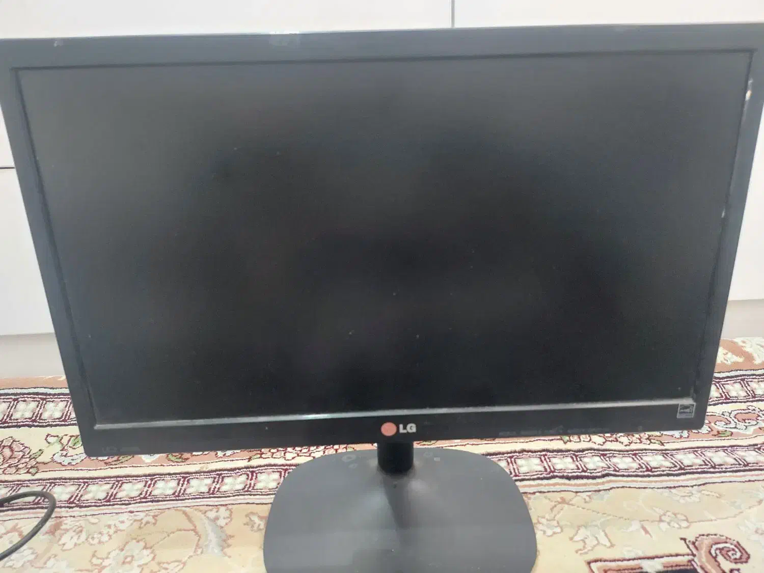 مانیتور ال جی 20 اینچ|قطعات و لوازم جانبی رایانه|تهران, دولتخواه جنوبی|دیوار