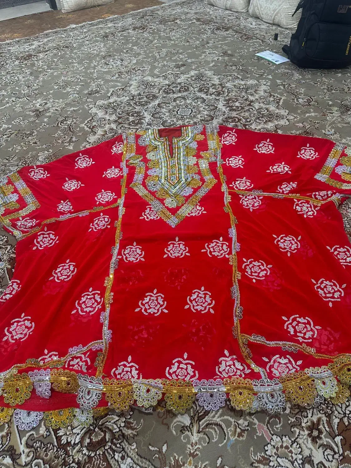 لباس و جلویل محلی|لباس|جاسک, |دیوار