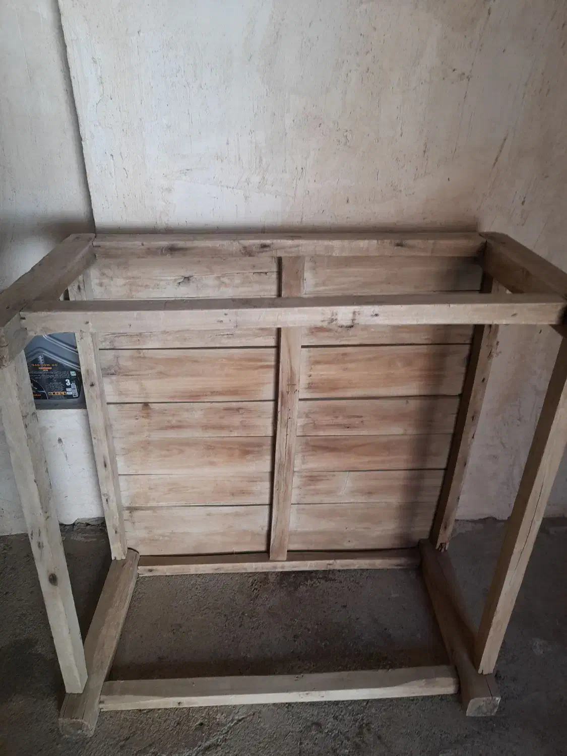 کرسی ومیز گرد|صندلی و نیمکت|ملایر, |دیوار