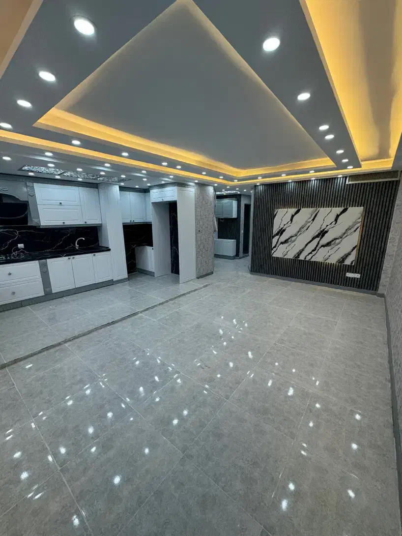 قصر سفید پرند ۹۲متری نما سنگ|فروش آپارتمان|پرند, فاز ۶|دیوار