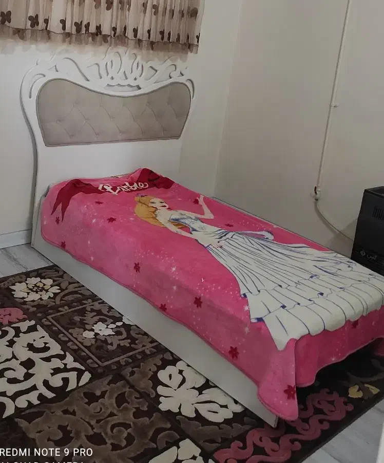 سرویس خواب 120 تایی|تخت و سرویس خواب|شاهین‌شهر, فردوسی|دیوار