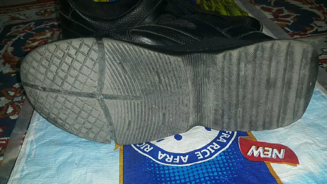 کفش کتونی|کیف، کفش، کمربند|ایلام, |دیوار