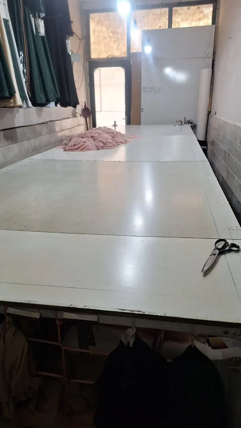 کاگرساده جوان نیازمندیم(تولیدی لباس)شهرری|استخدام صنعتی، فنی، مهندسی|ری, فیروزآبادی|دیوار