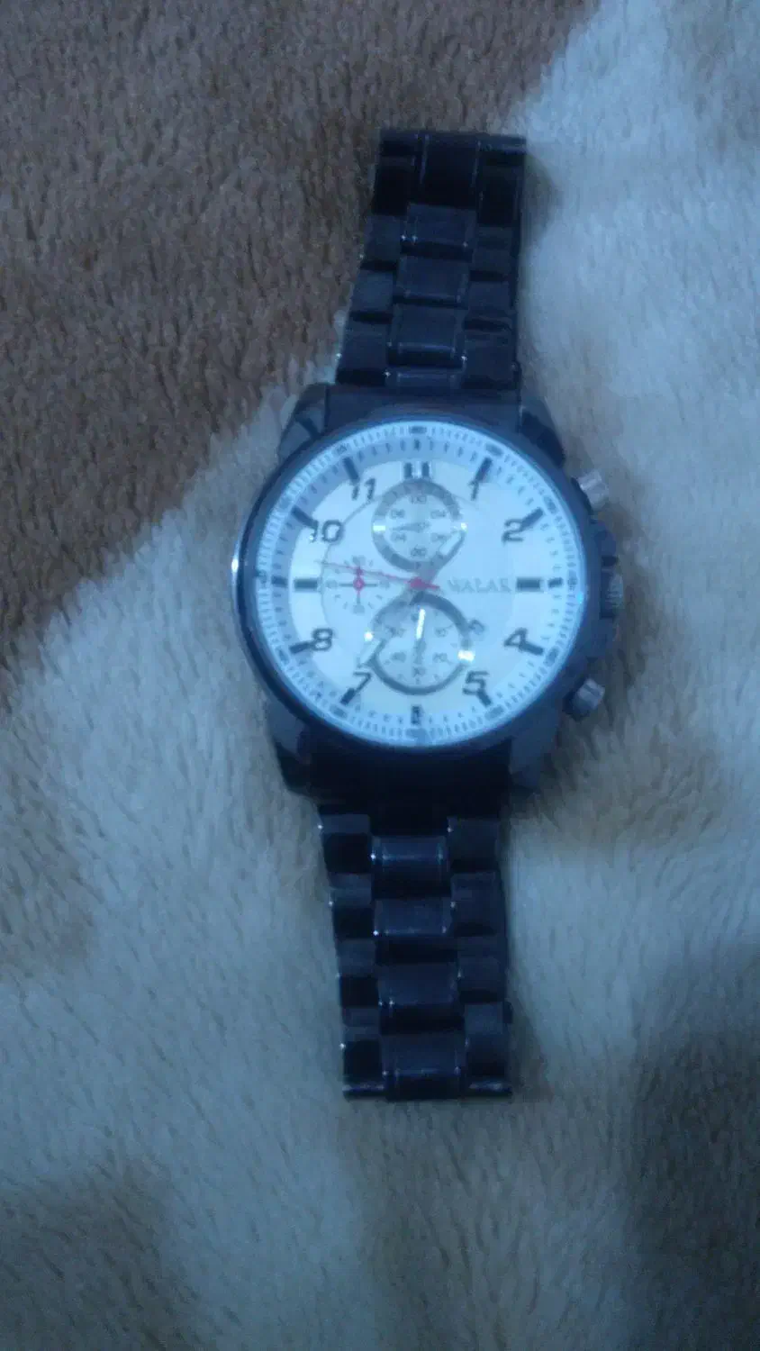 ساعت|ساعت|دوگنبدان, |دیوار