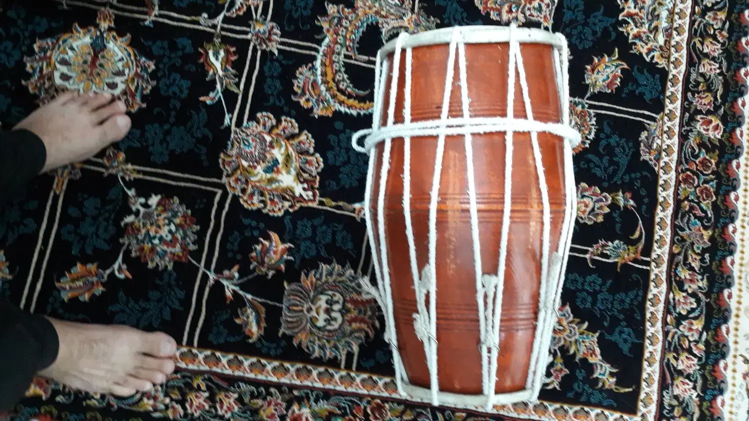 دهل هندی یک|سازهای سنتی|بندرعباس, |دیوار