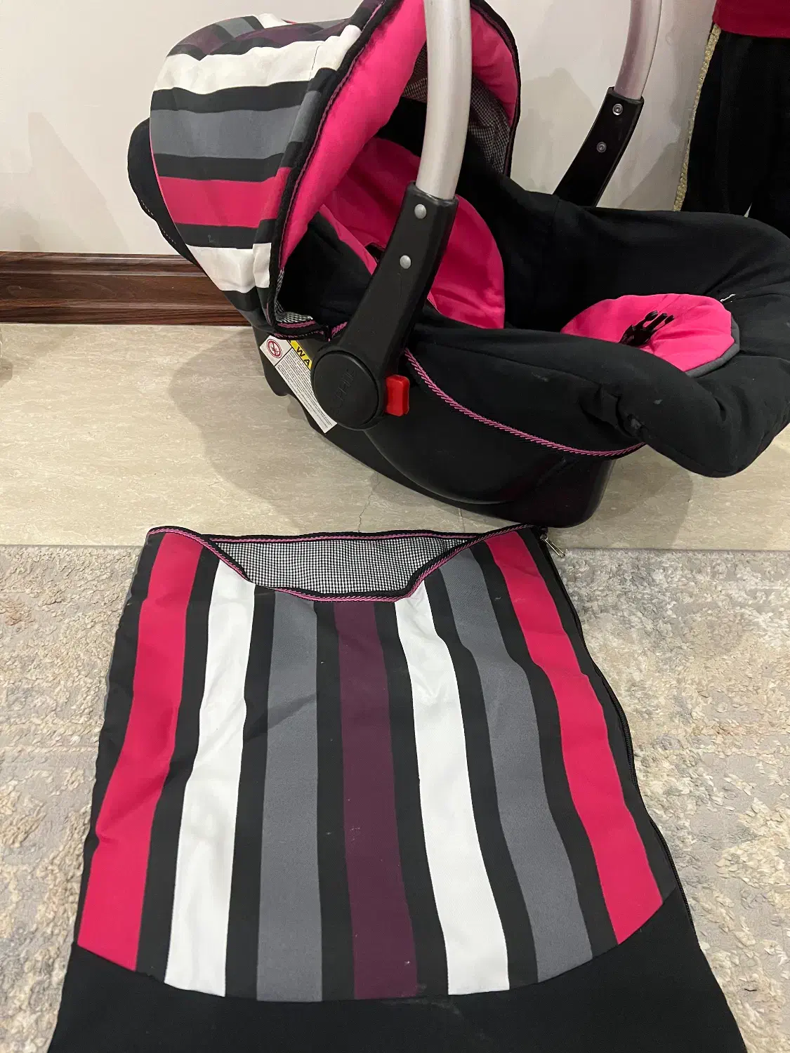 کریر و قنداق فرنگی|کالسکه و لوازم جانبی|تهران, افسریه شمالی|دیوار