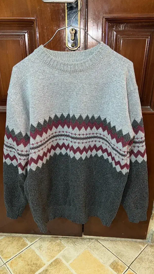 بافت زیبا|لباس|تهران, افسریه جنوبی|دیوار