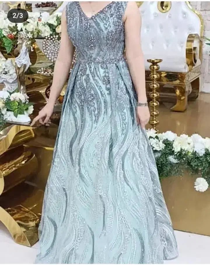 پیراهن مجلسی|لباس|کرج, خرمدشت|دیوار