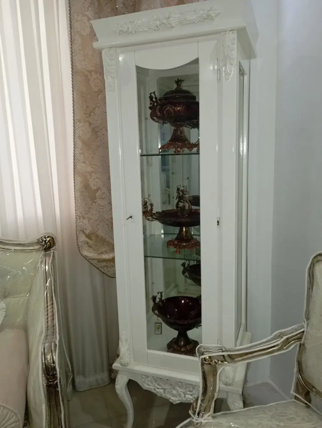 فروش فوری گنجه در حد نو|بوفه، ویترین، کنسول|مشهد, چهارچشمه|دیوار