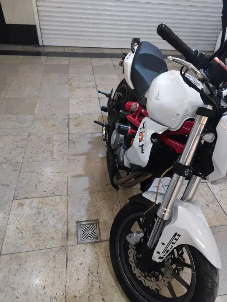 بنلی 300 دوسیلندر پلمپ مدل 96|موتورسیکلت|تهران, شکیبا|دیوار