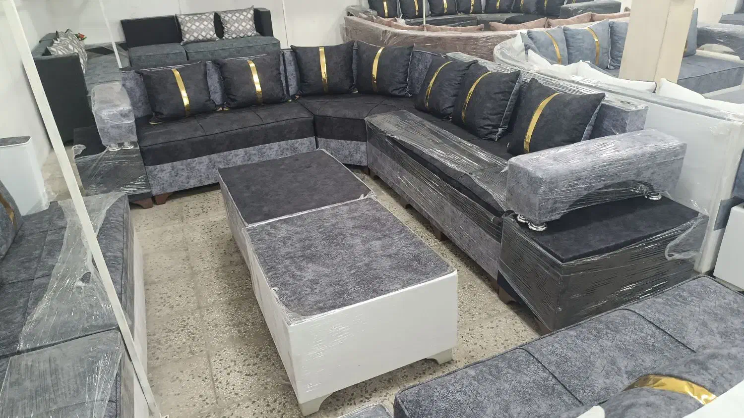 فروش مبل ال دلوین قیمت تولیدی|مبلمان خانگی و میز عسلی|دزفول, |دیوار