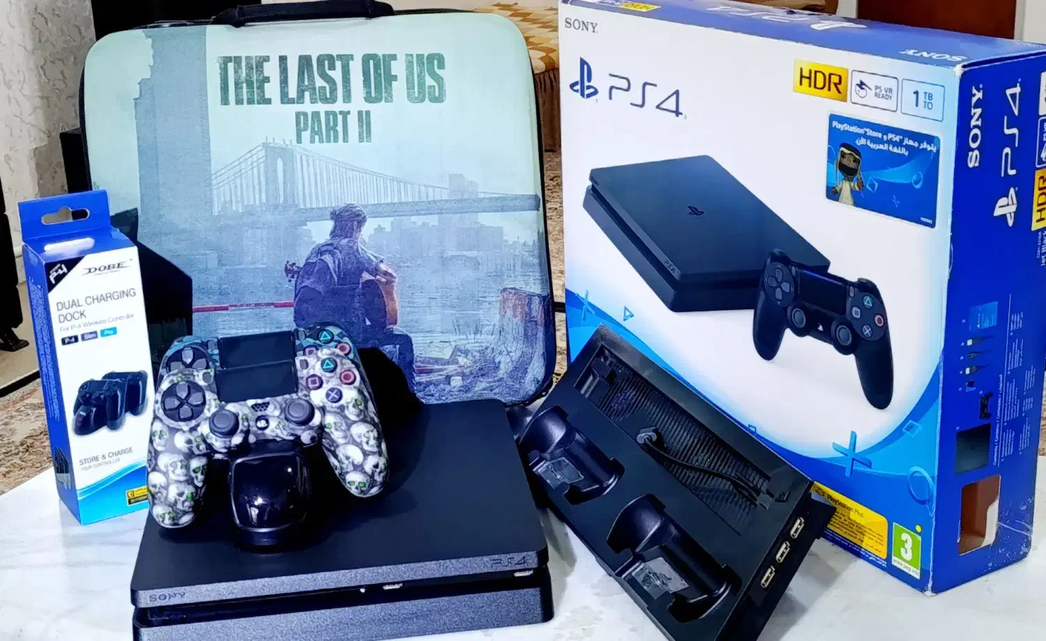 نو با لوازم جانبی و بازیها PS4 Slim|کنسول، بازی ویدئویی و آنلاین|ملارد, |دیوار