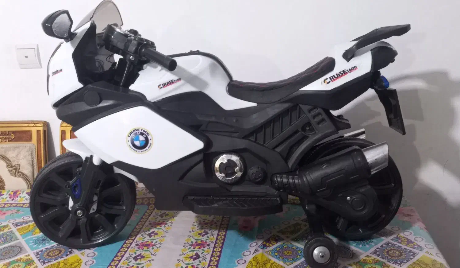 موتور شارژی در حد نو|اسباب‌بازی بچه|بومهن, |دیوار