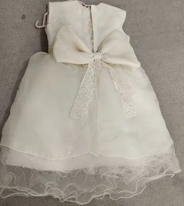 (حراج )لباس گرم بچه و سرهمی ،لباس عروس بچه|کفش و لباس بچه|اسلامآباد غرب, |دیوار