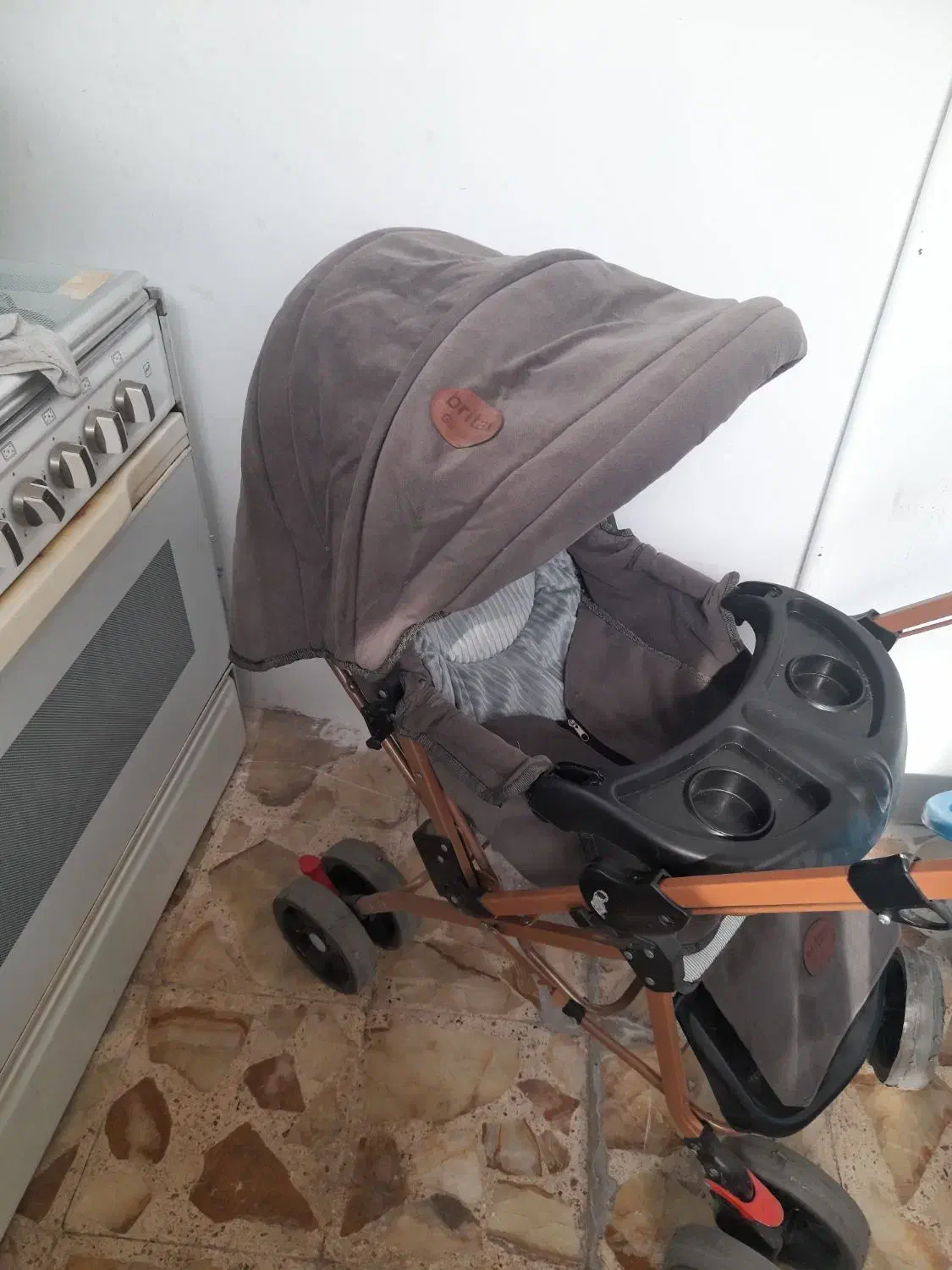 کالسکه و تشک بازی|کالسکه و لوازم جانبی|اصفهان, همتآباد|دیوار