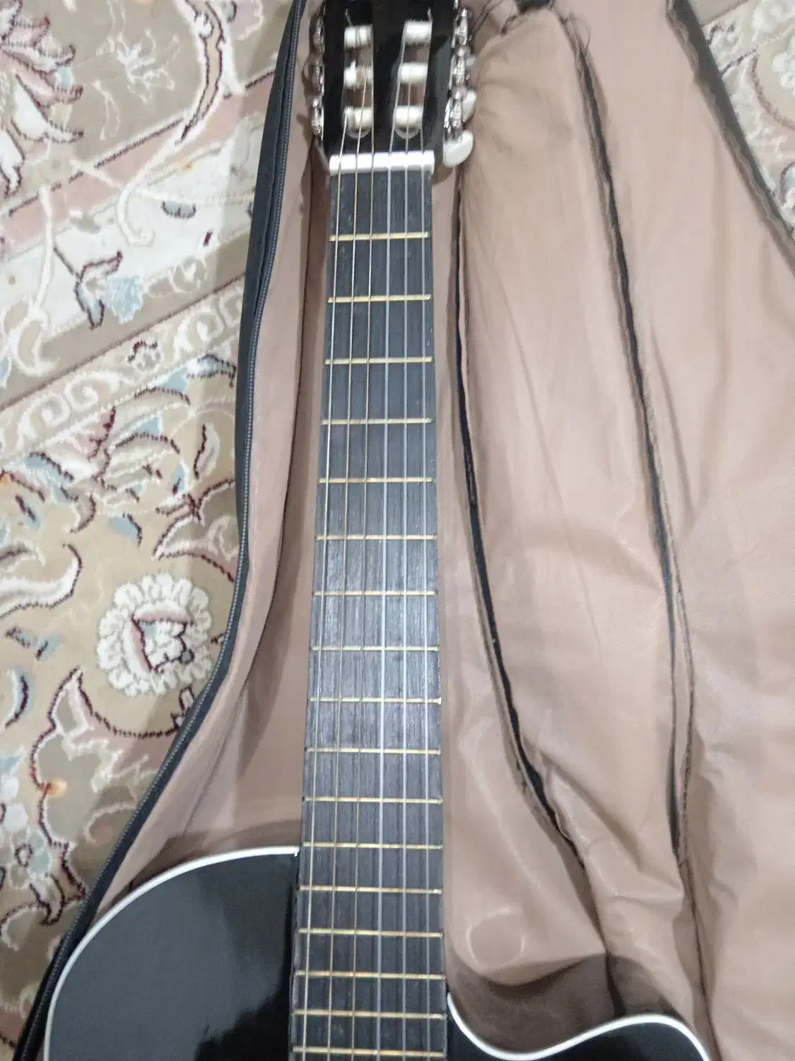 گیتار مدل دیاموند|گیتار، بیس، امپلیفایر|نجفآباد, کشاورز|دیوار