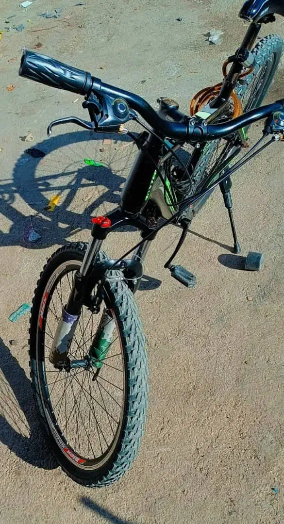 دوچرخه 26مشکی|دوچرخه، اسکیت، اسکوتر|شیراز, سهلآباد|دیوار