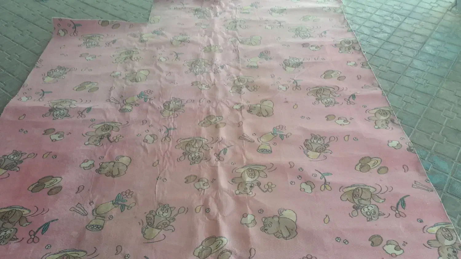 پالازموکت|موکت|صدرا-فارس, فاز ۱|دیوار