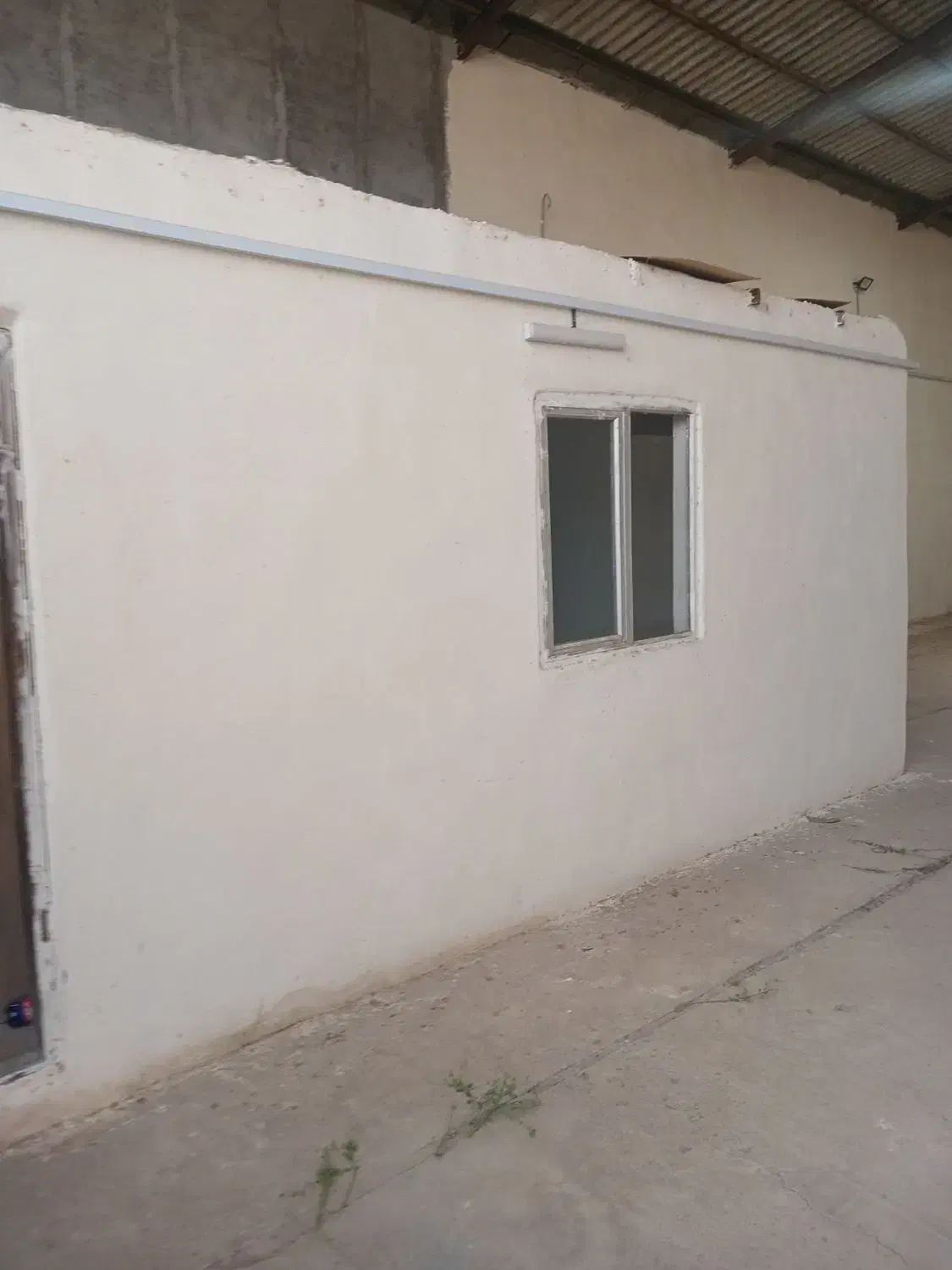 فروش سالن درجاده اخولا .صنعتی .سوله .کارگاه|فروش دفتر صنعتی، کشاورزی، تجاری|خسروشاه, |دیوار