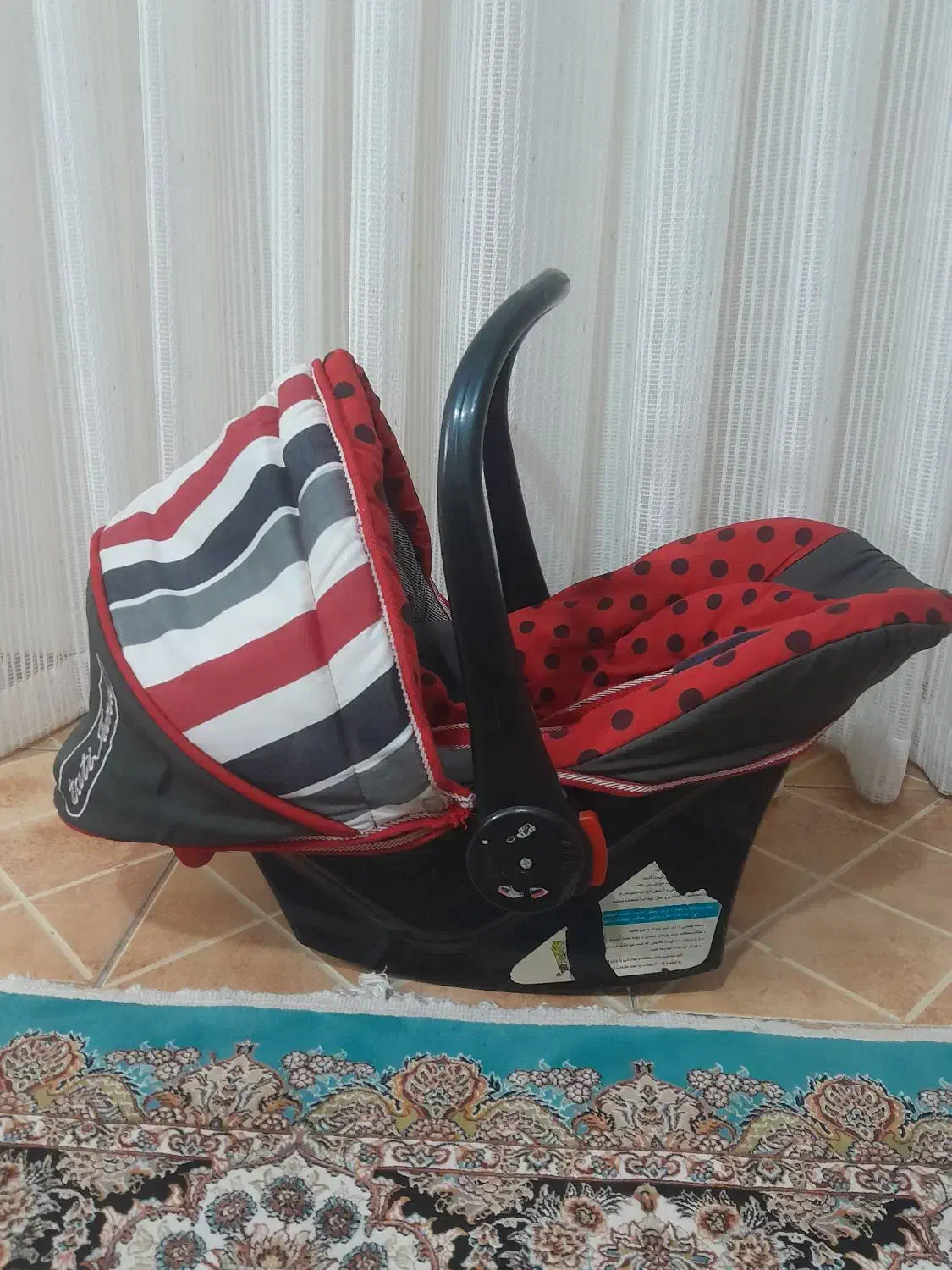 گهواره|کالسکه و لوازم جانبی|کویرات, |دیوار