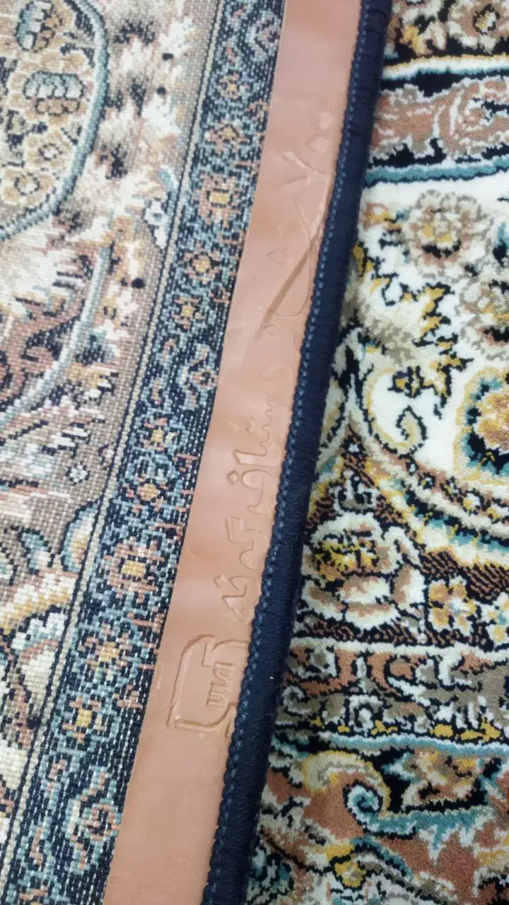 قالی دست دوم در حد نو|فرش|بانه, |دیوار
