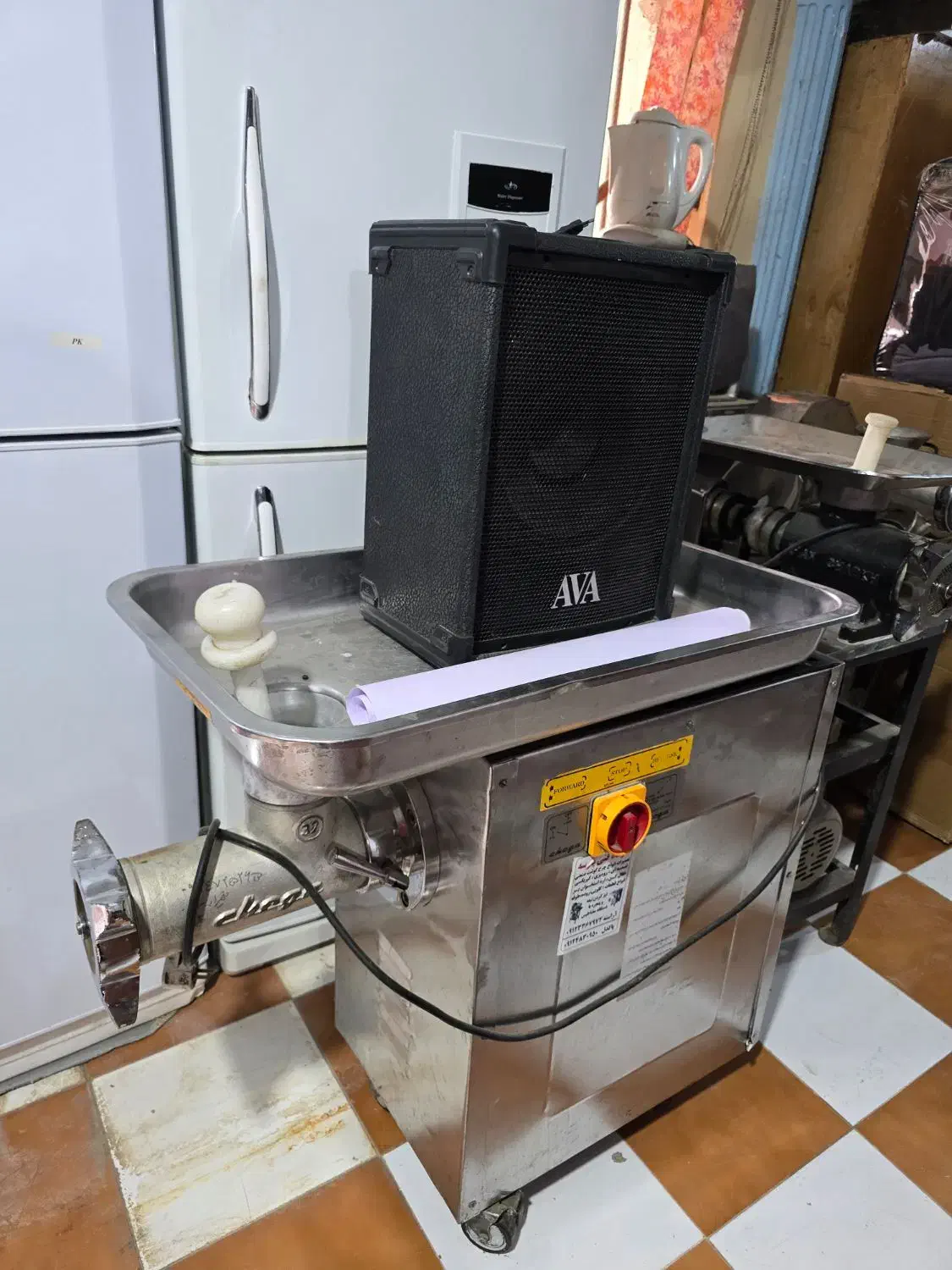 چرخ گوشت صنعتی بزرگ متنوع در مسجدسلیمان|فروشگاه و مغازه|شوشتر, |دیوار