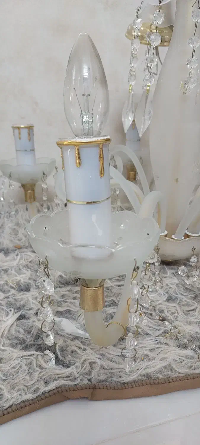 لوستر قدیمی|لوستر و چراغ آویز|اصفهان, سرچشمه|دیوار