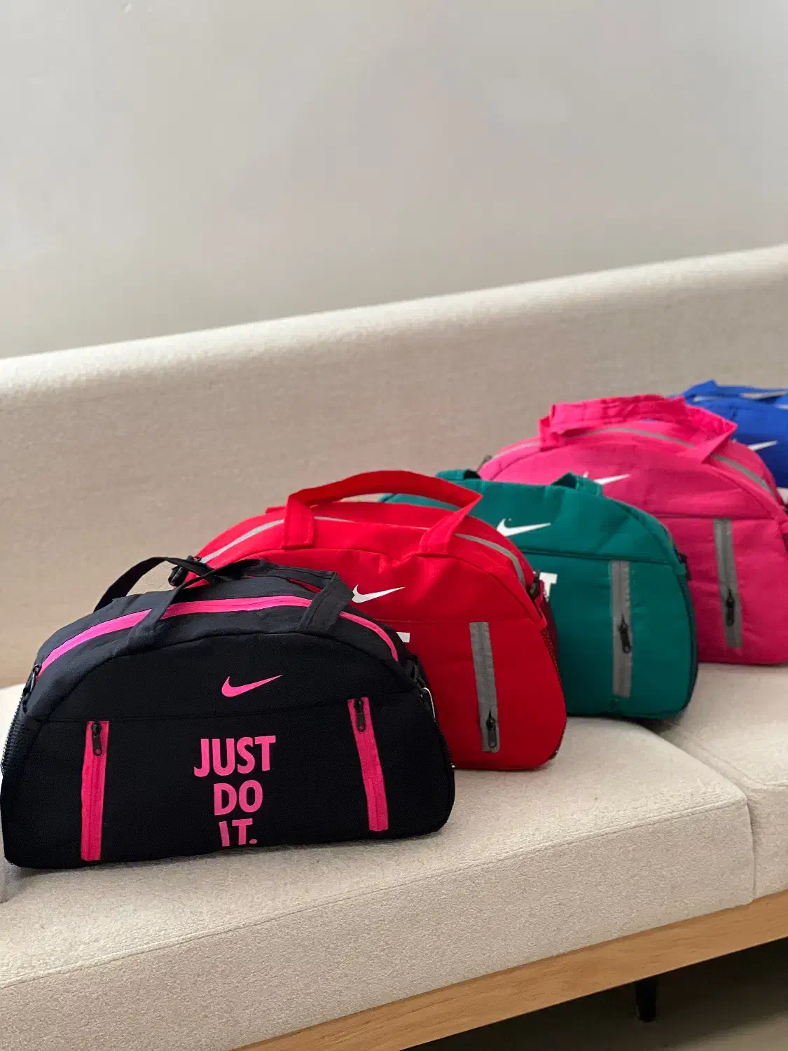 ساک باشگاهی قیمت ۲۸۰|کیف، کفش، کمربند|بیرجند, |دیوار