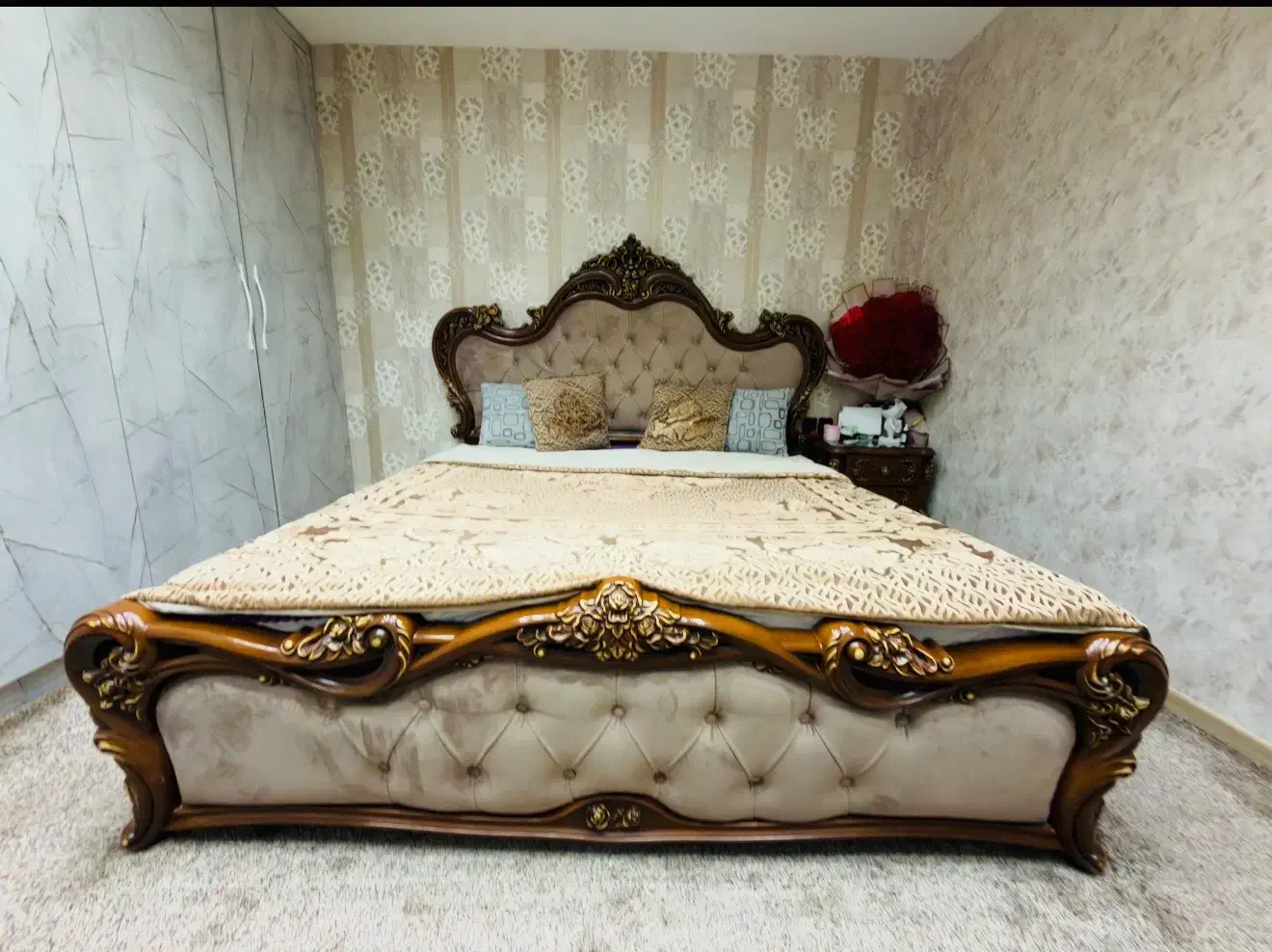 تخت خواب ۲نفره-۲عددپاتختی-کم کارکرده -سالم|تخت و سرویس خواب|اسلام‌شهر, مطهری|دیوار
