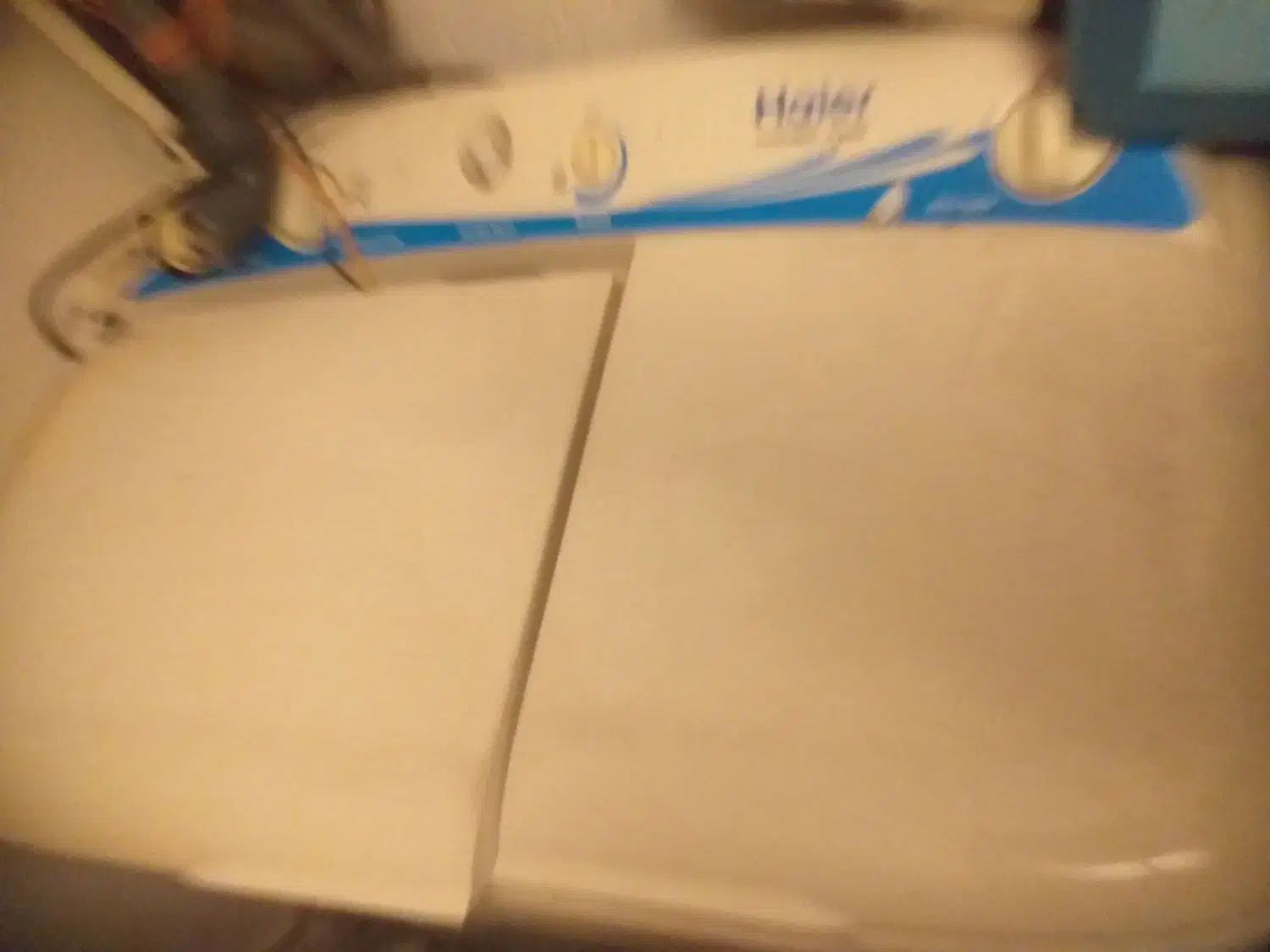 ماشین لباسشویی هایر|ماشین لباسشویی و خشک‌کن لباس|رشت, باهنر|دیوار