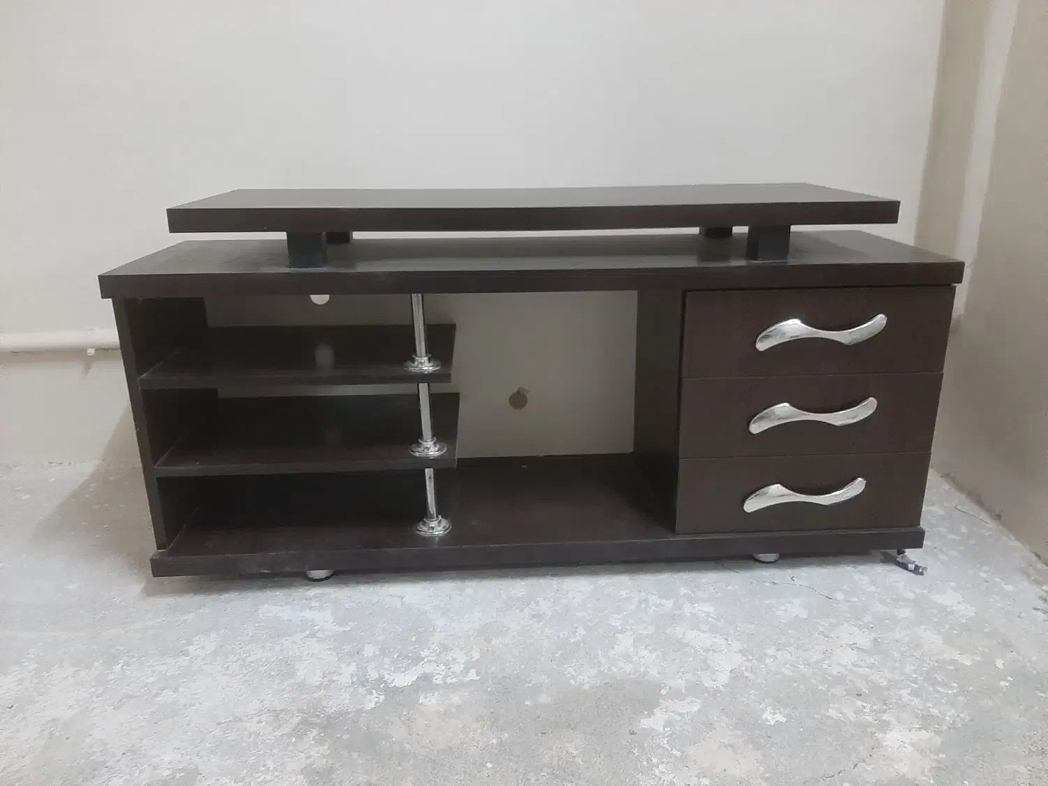 میز چوبی تلویزیون|میز تلویزیون|تهران, خزانه|دیوار