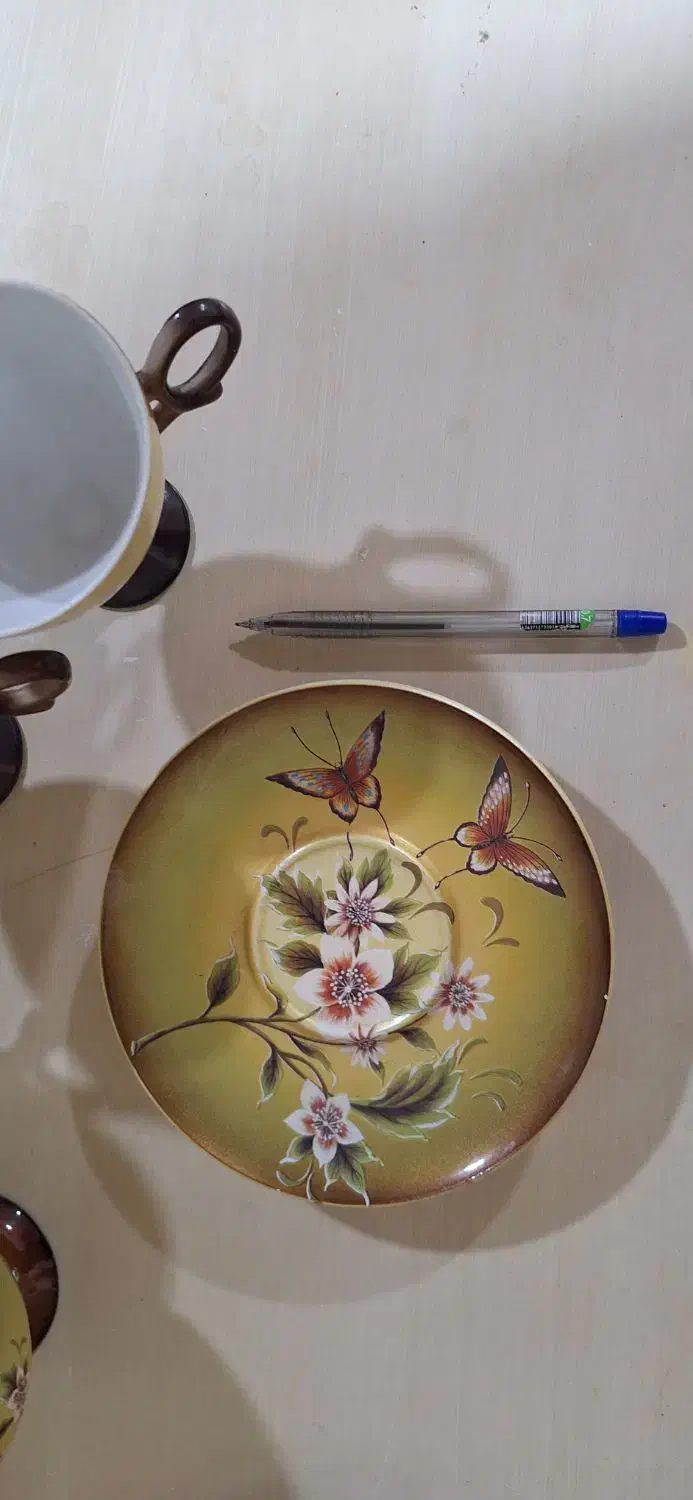 سرویس چای خوری گل برجسته و نگین کاری|ظروف سرو و پذیرایی|اهواز, کوی سعدی|دیوار