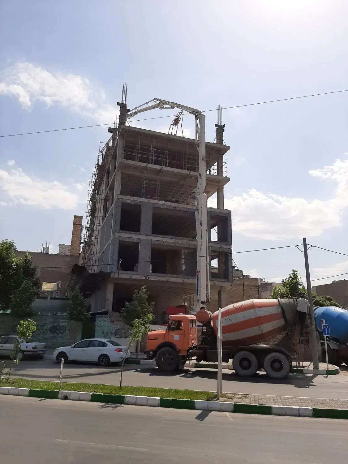 قالب بندی و آرماتور (اجرای اسکلت)|خدمات پیشه و مهارت|مشهد, چهارچشمه|دیوار