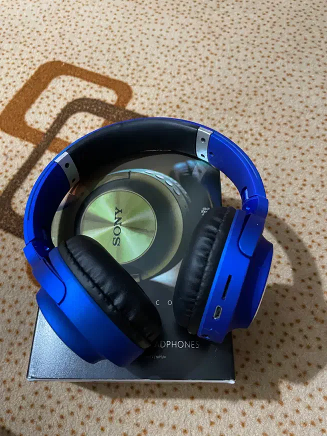 هدفون سونی|لوازم جانبی موبایل و تبلت|شیراز, احمدآباد|دیوار