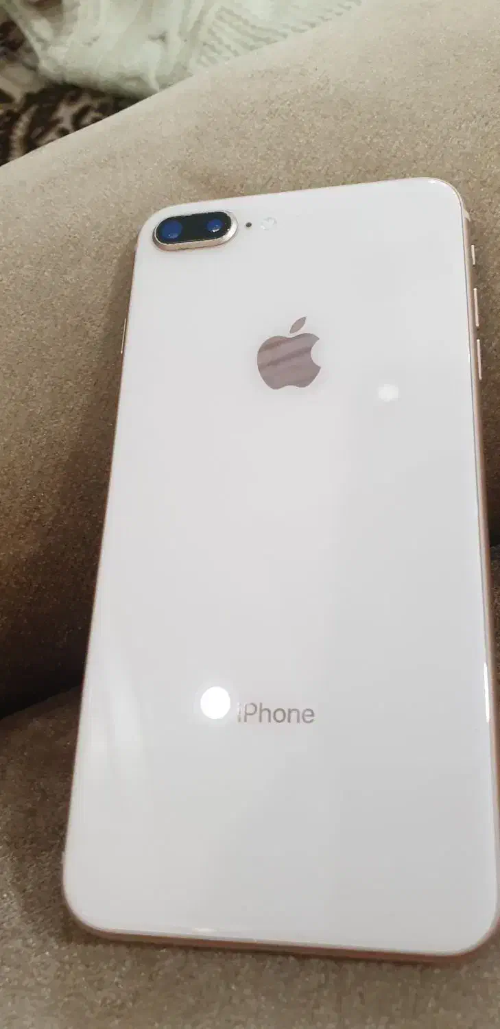 ایفون ۸ پلاس تمیز|موبایل|تهران, تهرانپارس شرقی|دیوار