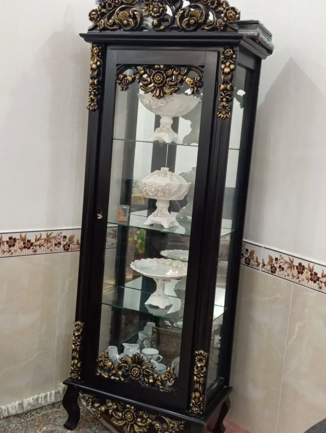 بوفه تمیز|بوفه، ویترین، کنسول|لیلان, |دیوار