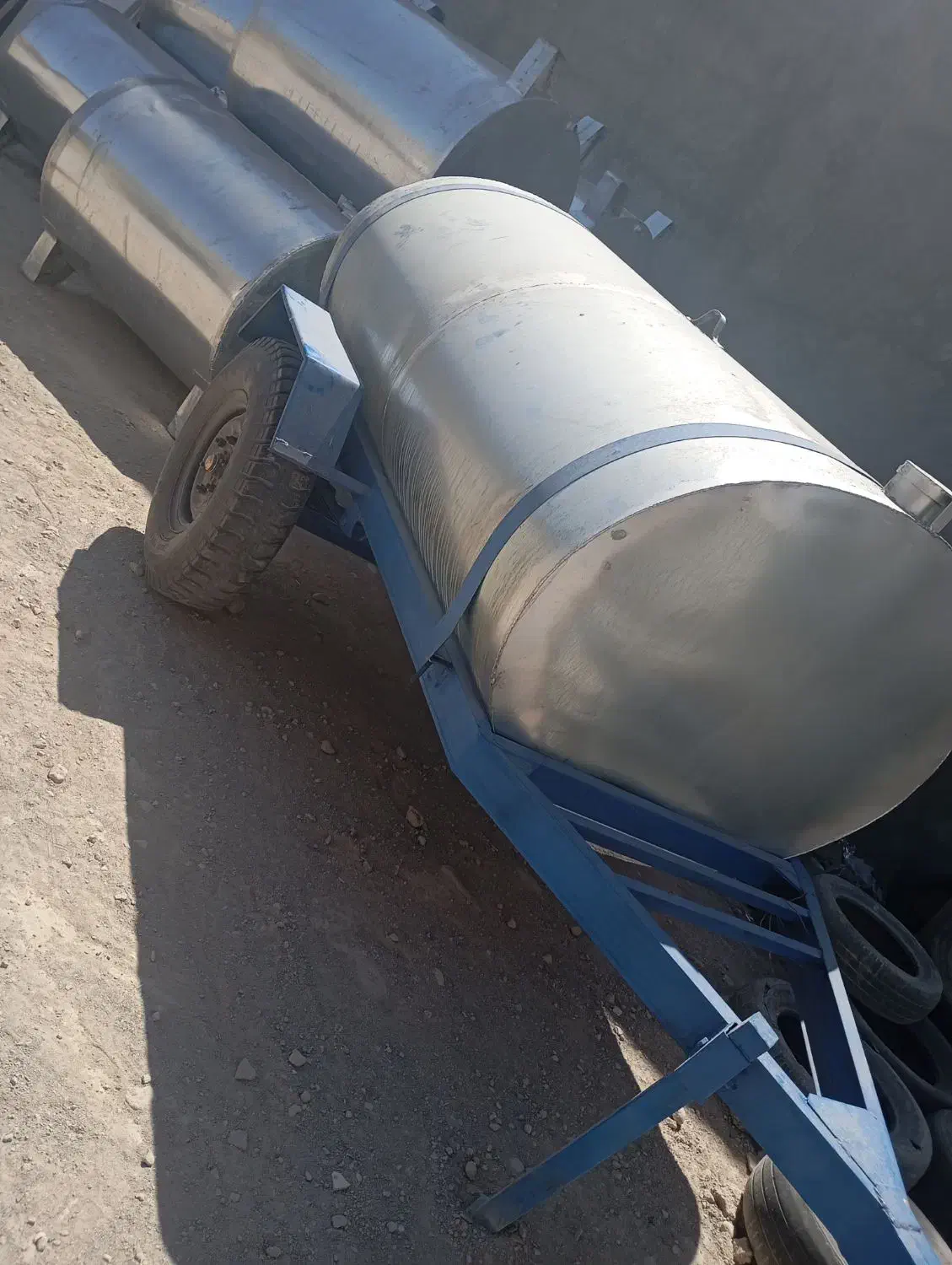 تانکر فروشی قندیل|مصالح و تجهیزات ساختمان|مهاباد (آذربایجان غربی), |دیوار