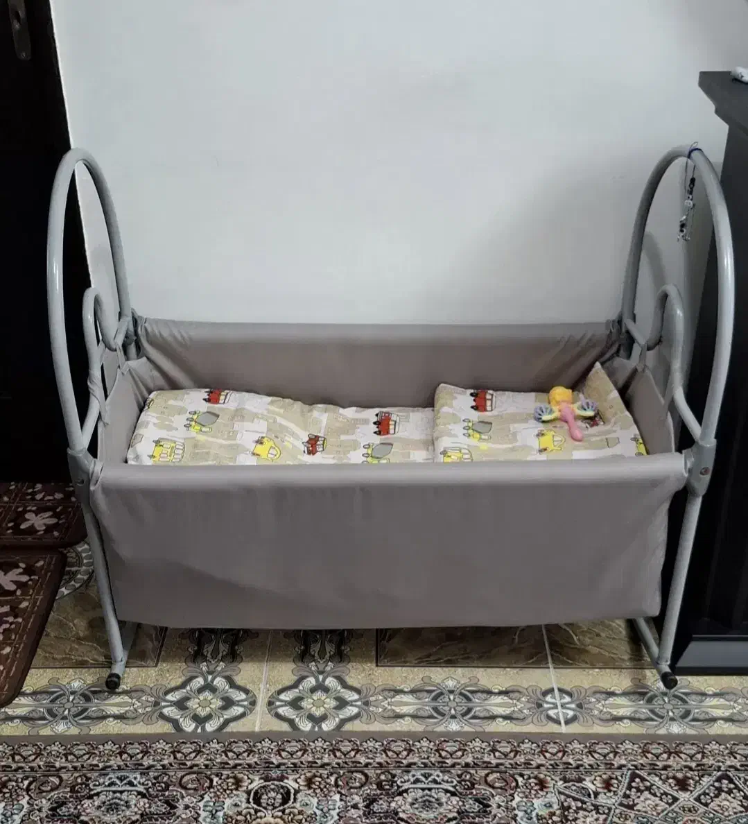 گهواره بچه|اسباب و اثاث بچه|رشت, سلیمانداراب|دیوار