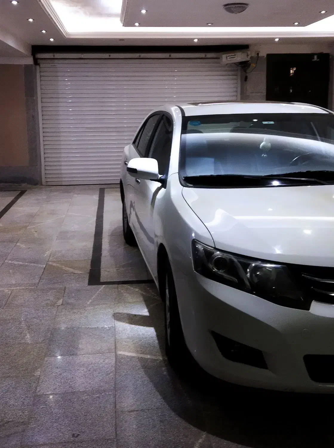 z300 اتومات کم کار|خودرو سواری و وانت|تهران, خانی آباد نو جنوبی|دیوار