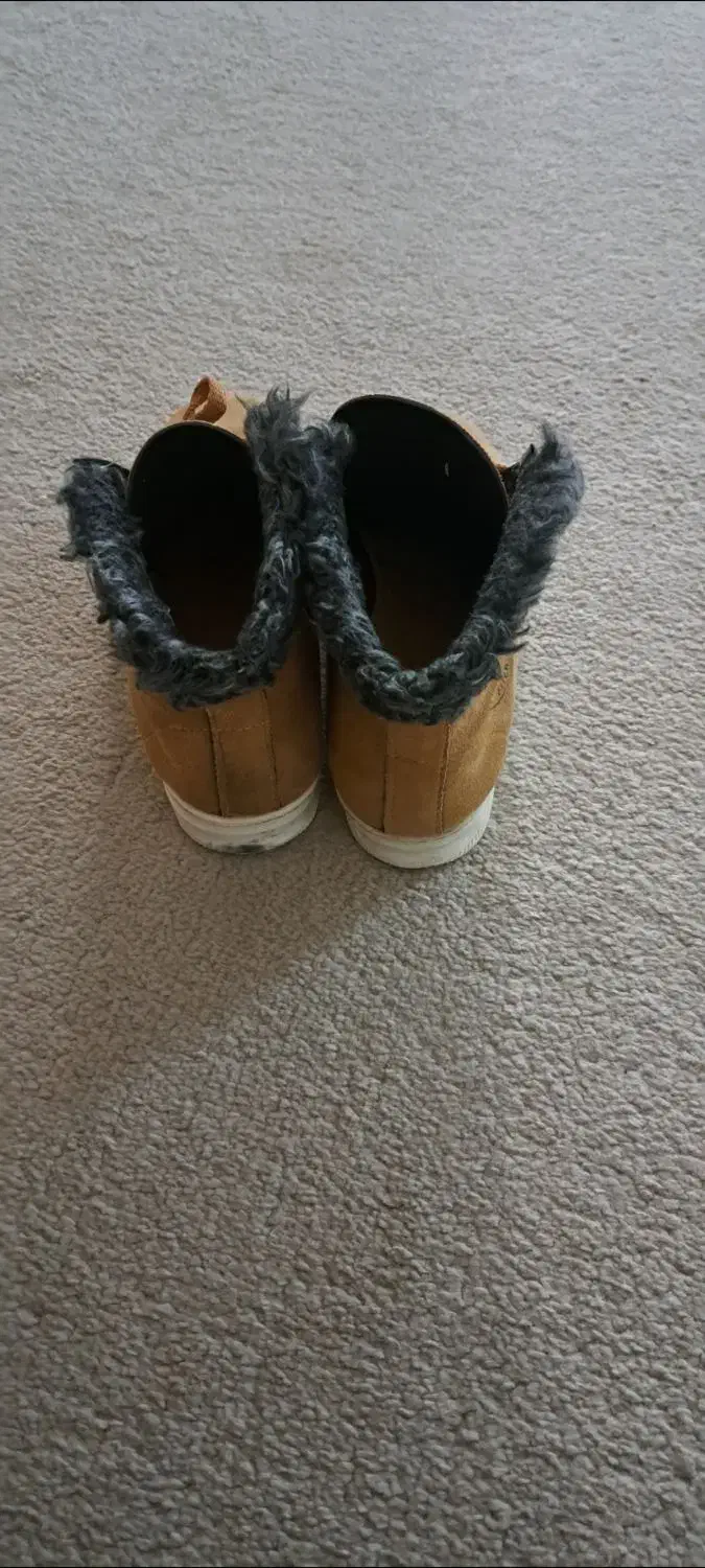 نیم بوت زمستونه وپاییزه درحد نو سایز ۴۰|کیف، کفش، کمربند|ایلام, |دیوار