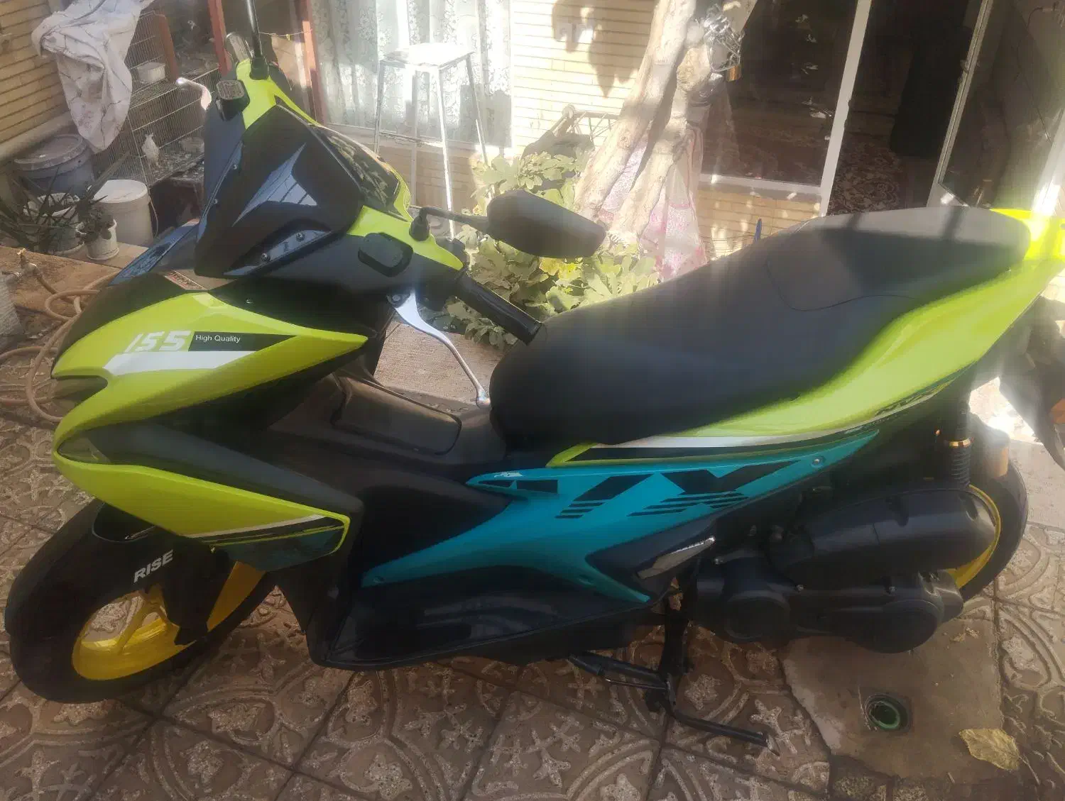 موتورnvx مدل 1401کم کار|موتورسیکلت|اصفهان, نقش جهان|دیوار