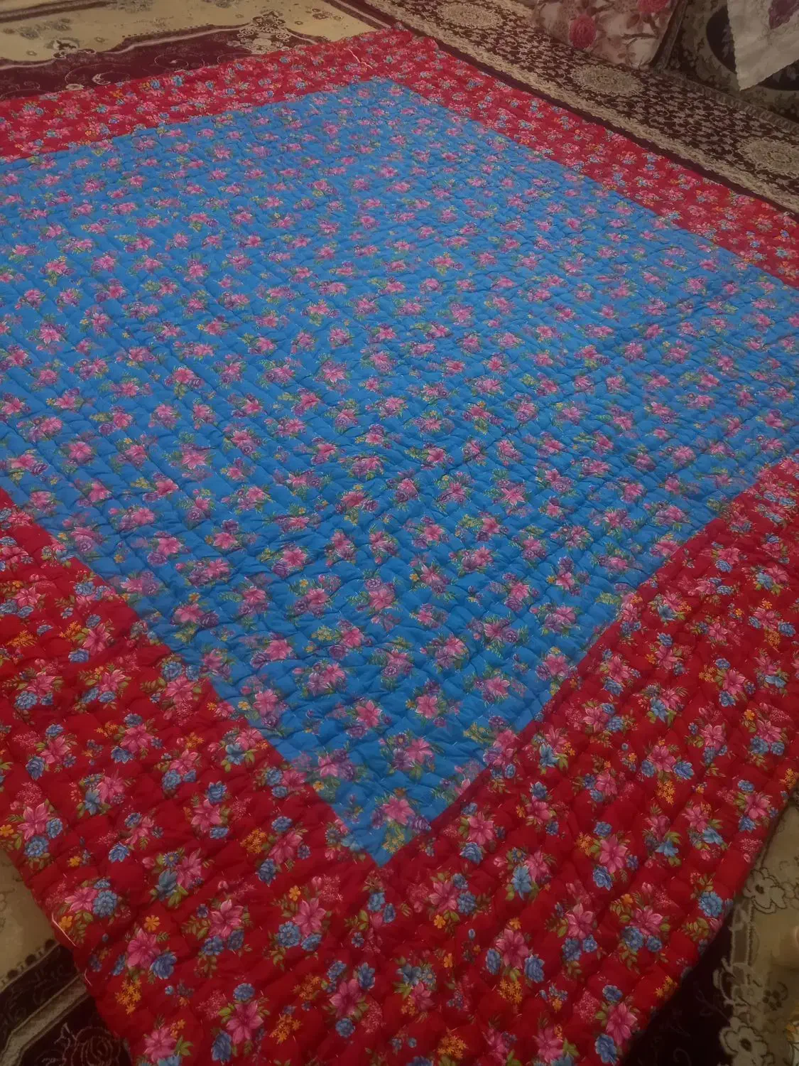 لحاف کرسی|رختخواب، بالش، پتو|قم, شهرک فاطمیه|دیوار