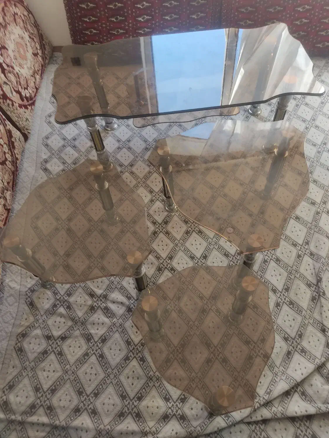 عسلی شیشه ای خوشکل|مبلمان خانگی و میز عسلی|سنندج, |دیوار