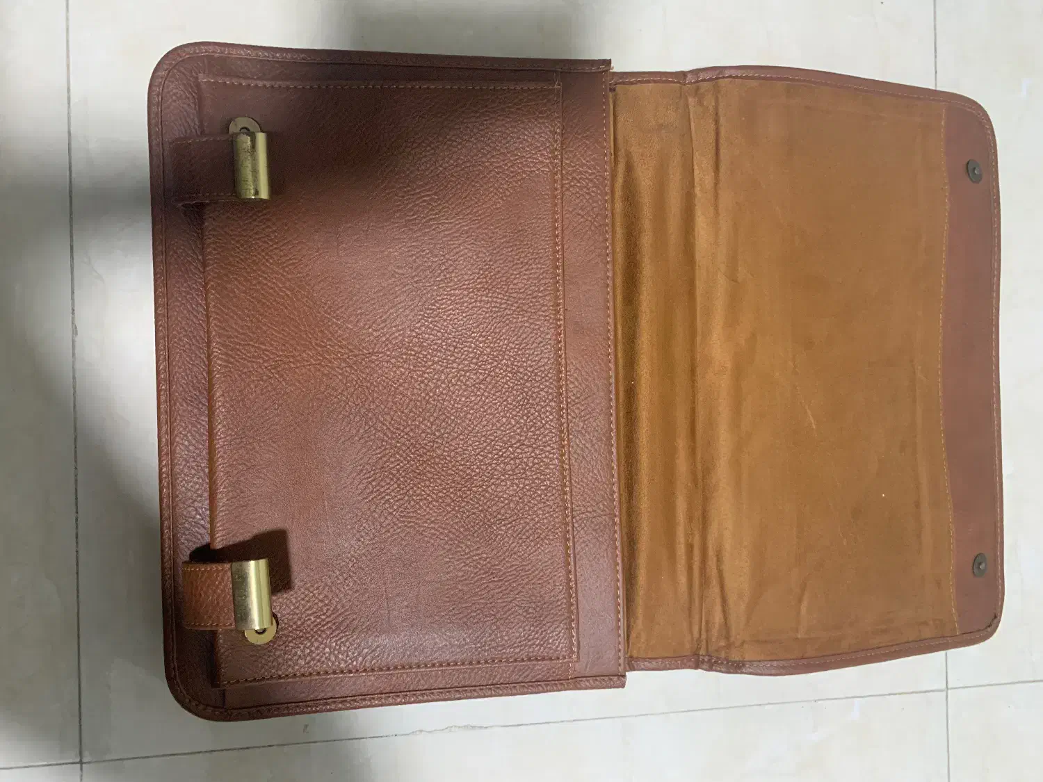 کیف چرم|کیف، کفش، کمربند|گرگان, |دیوار