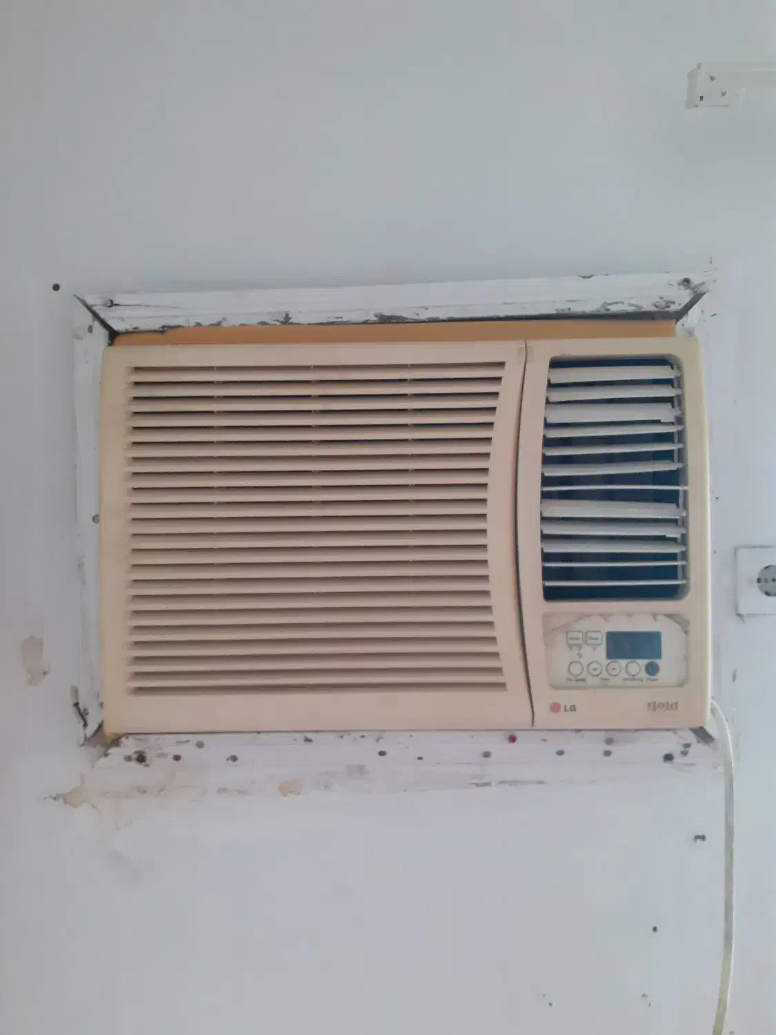 کولر|کولر گازی و فن‌کوئل|رشت, پیرسرا|دیوار