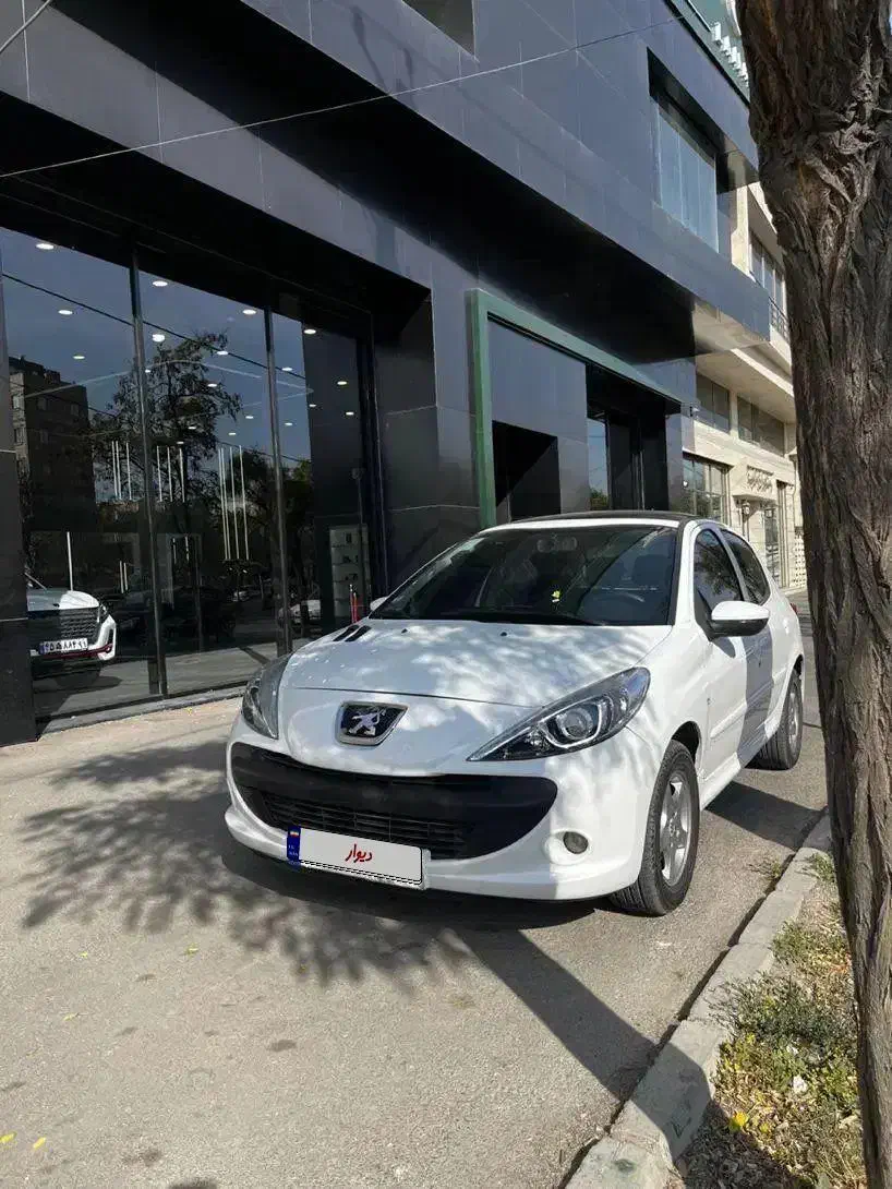 ۲۰۷ سقف پانا مدل ۱۴۰۰|خودرو سواری و وانت|اردبیل, |دیوار