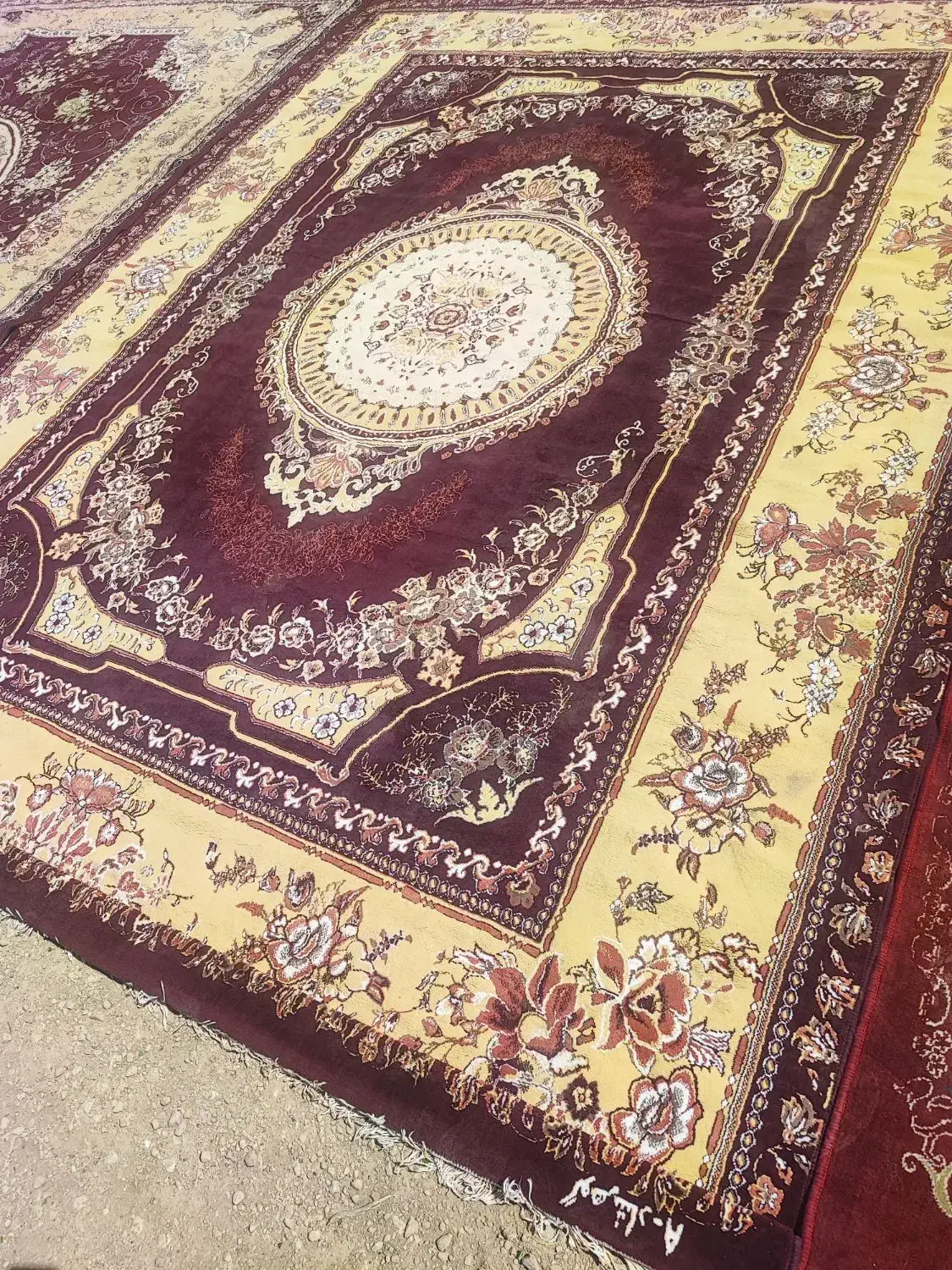 فرش دست دوم درحد نو|فرش|شیراز, سلطان آباد|دیوار