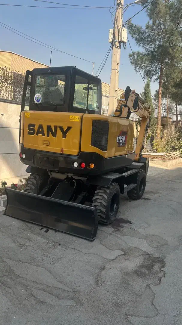 اجاره و کرایه مینی بیل مکانیکی|خدمات حمل و نقل|اصفهان, مفتح|دیوار