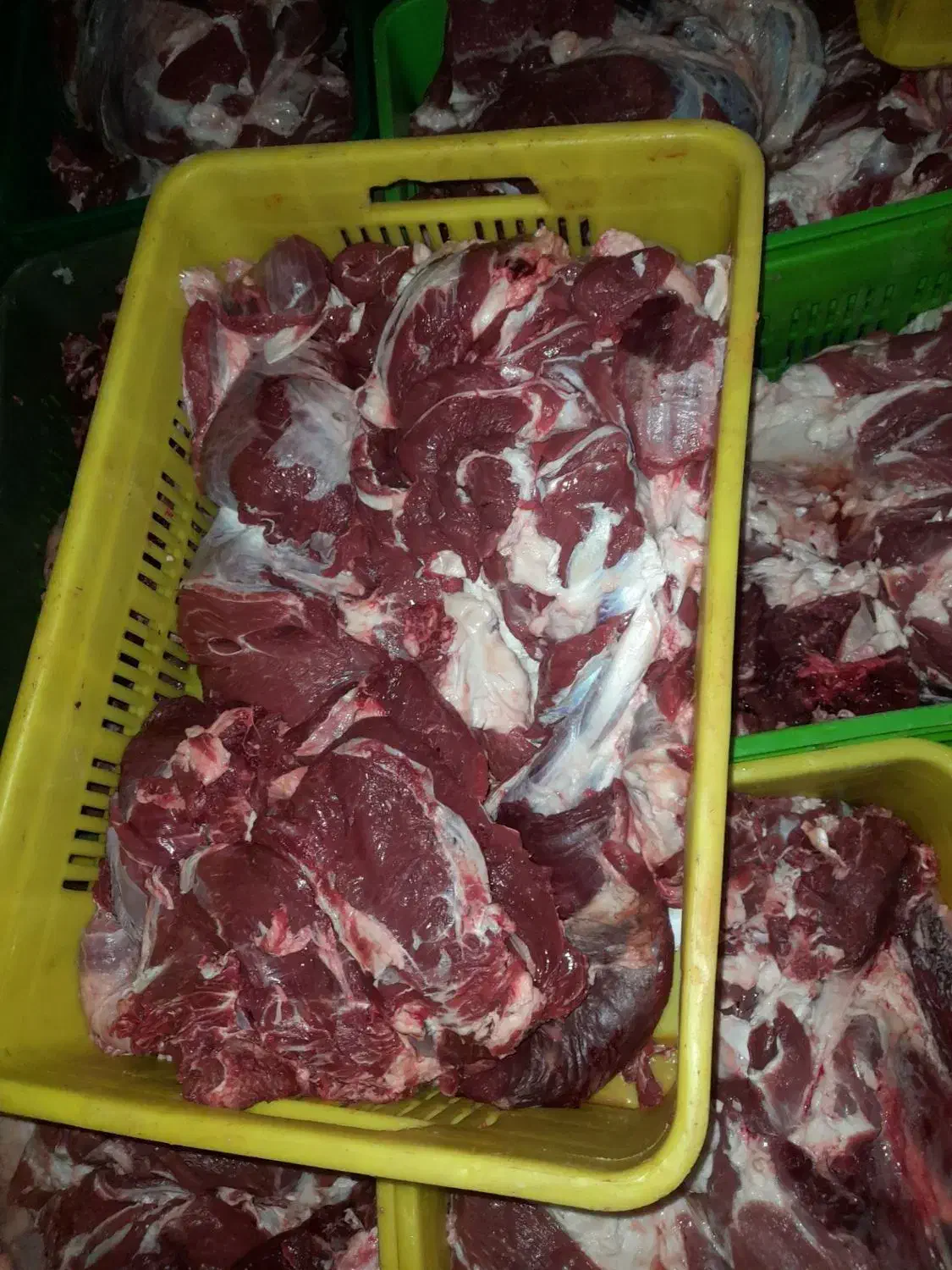 گوشت گرم|خوردنی و آشامیدنی|آبیک, |دیوار