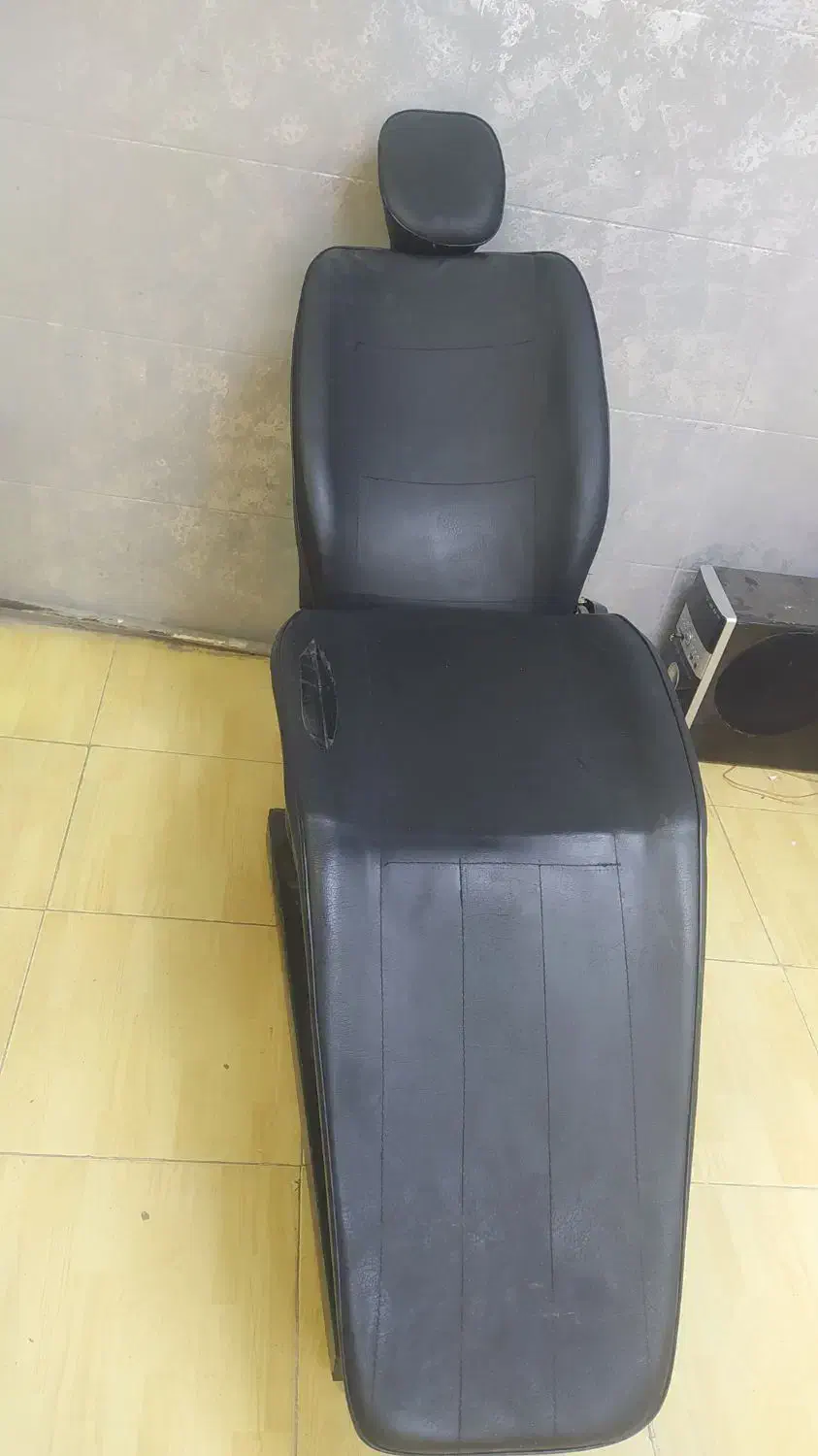 وسایل سالن زیبایی صندلی جک پدالی|آرایشگاه و سالن‌های زیبایی|خمینی‌شهر, |دیوار